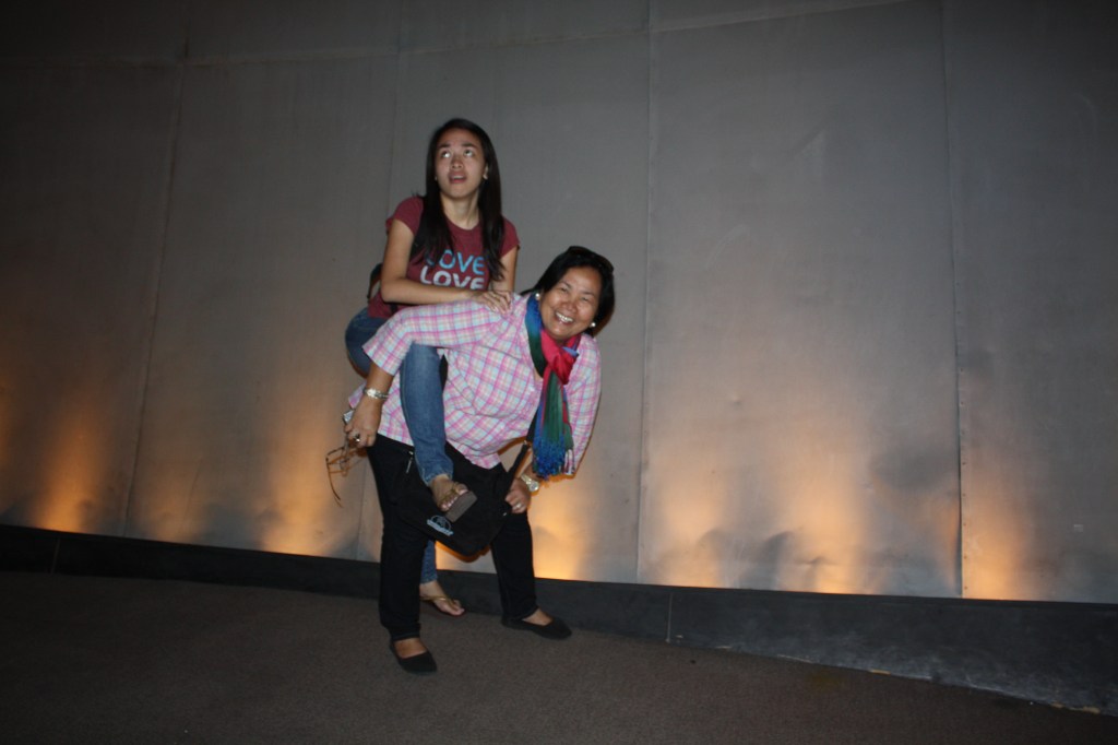 I am not sure what we were supposed to here with our pose. Haha. We finished watching a cartoon show in Expo Park in Daejeon but thought of having a photo in front of ahmmmm... wall?